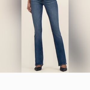 Kut from the Kloth Medium Blue Straight Leg Jeans